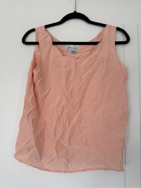 SilkLand Peach Scoop Neck Sleeveless Tank